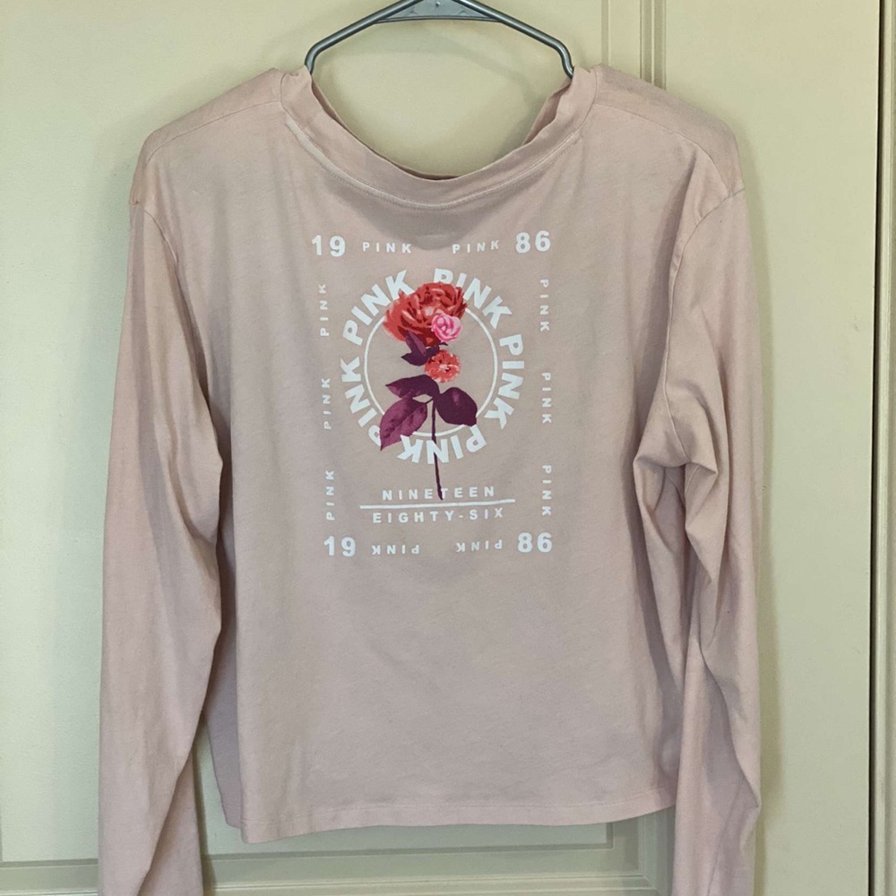 Basic tee shirt brand new !